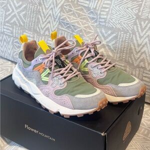 New Rare Flower Mountain Yamano 3 Suede Gray Sneakers Shoes Women SIZE 8 39